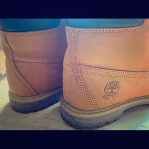 Timberland boots with fleece inside